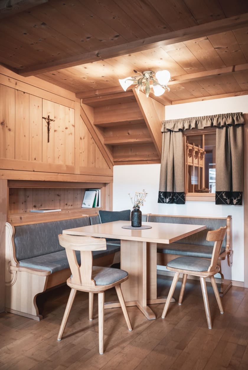 The village of Colfosco with the Sassongher from above